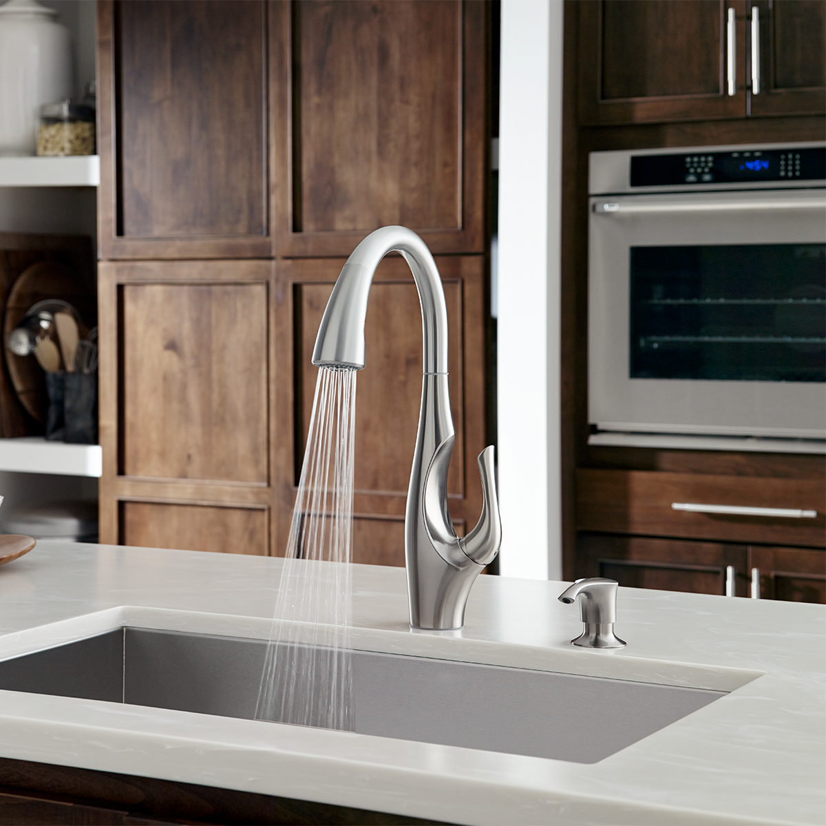 Grifería de Cocina Indira con Cabezal Extraíble Anti-Manchas en Cromo Mate